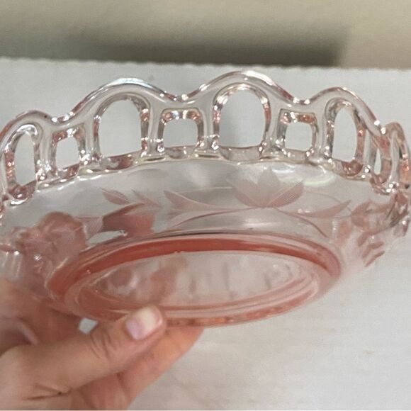 Vintage Pink Lancaster Glass Open Work Lace Nappy Bowl Dish Etched Floral 7" - Picture 4 of 8